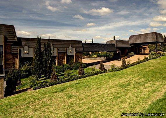 Rowville International Hotel Exterior photo