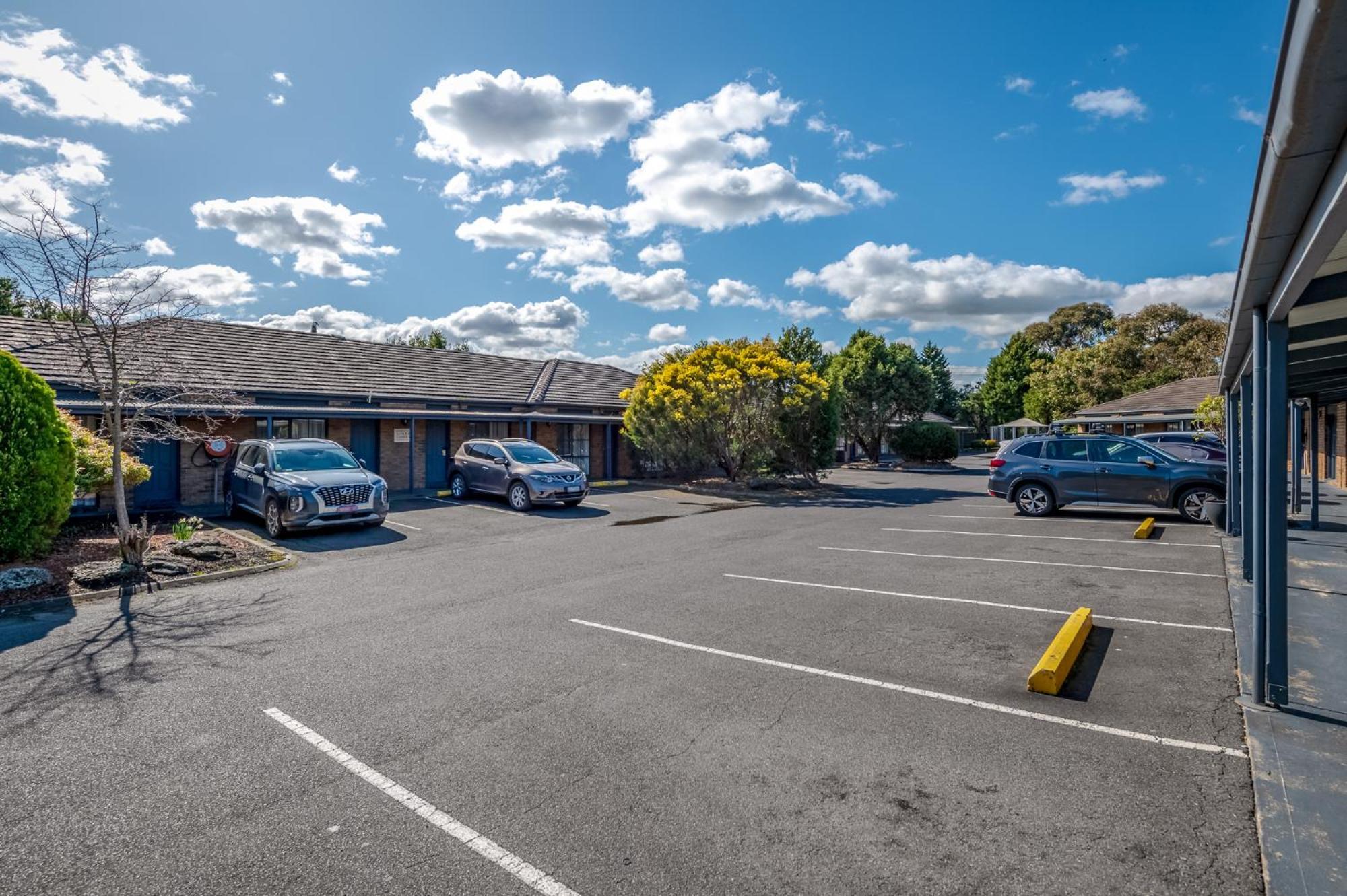 Rowville International Hotel Exterior photo