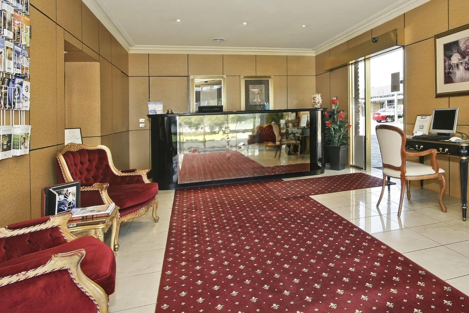 Rowville International Hotel Exterior photo